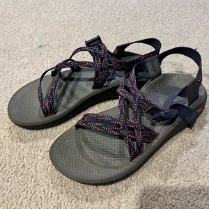 COPY - Women’s size 10 chaco sandals - like new only worn a couple times